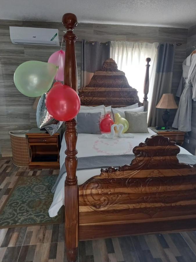 Windbreak Villa Buff Bay Экстерьер фото